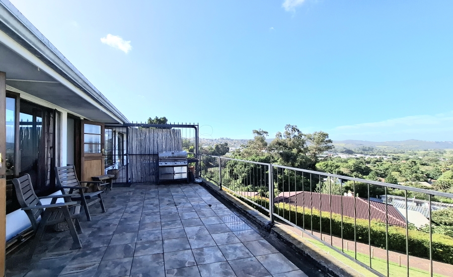 8 Bedroom Property for Sale in Old Place Western Cape